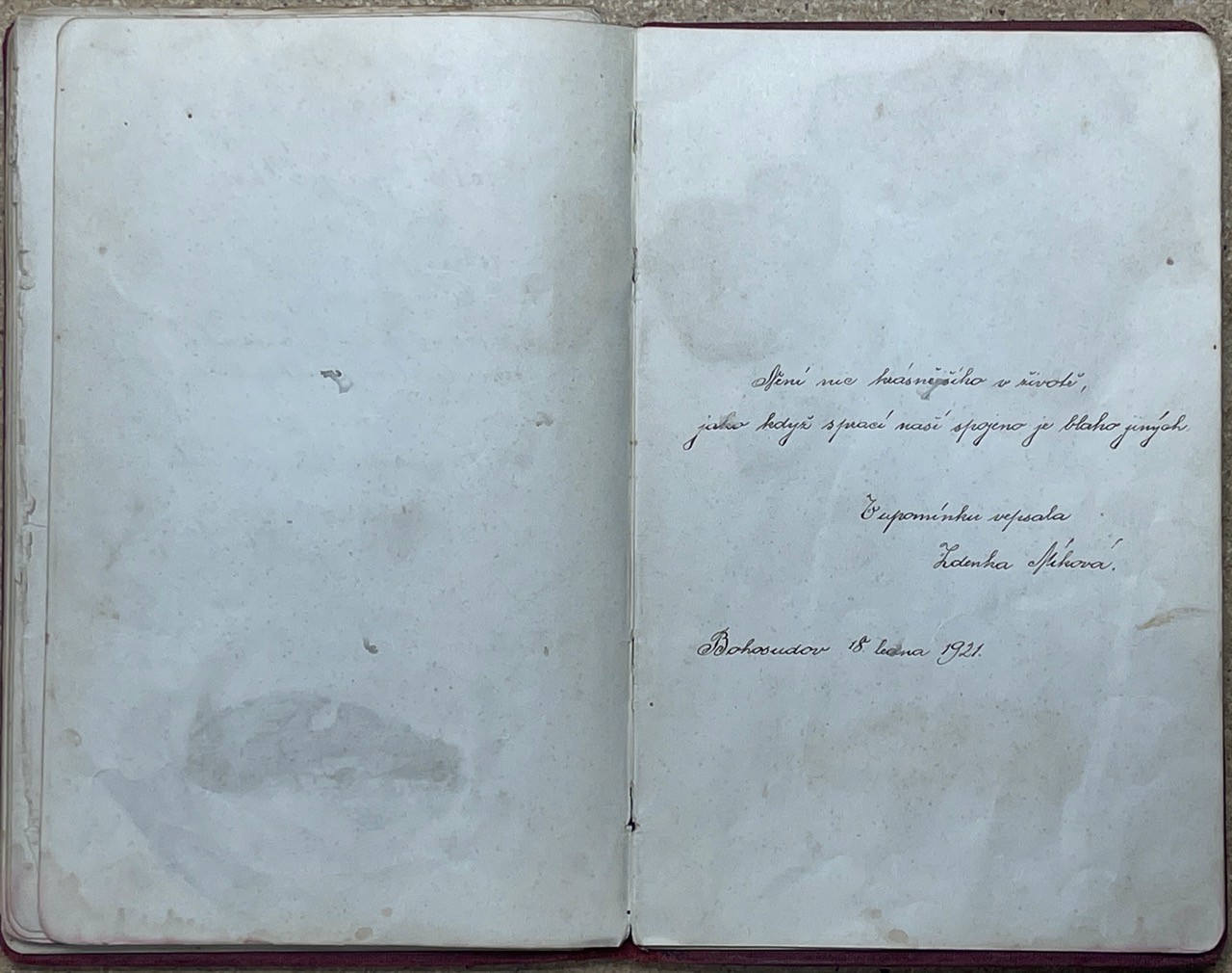 <b>Poesie-00023</b><br><i>Poesie-00023</i><br><i>Undated</i>