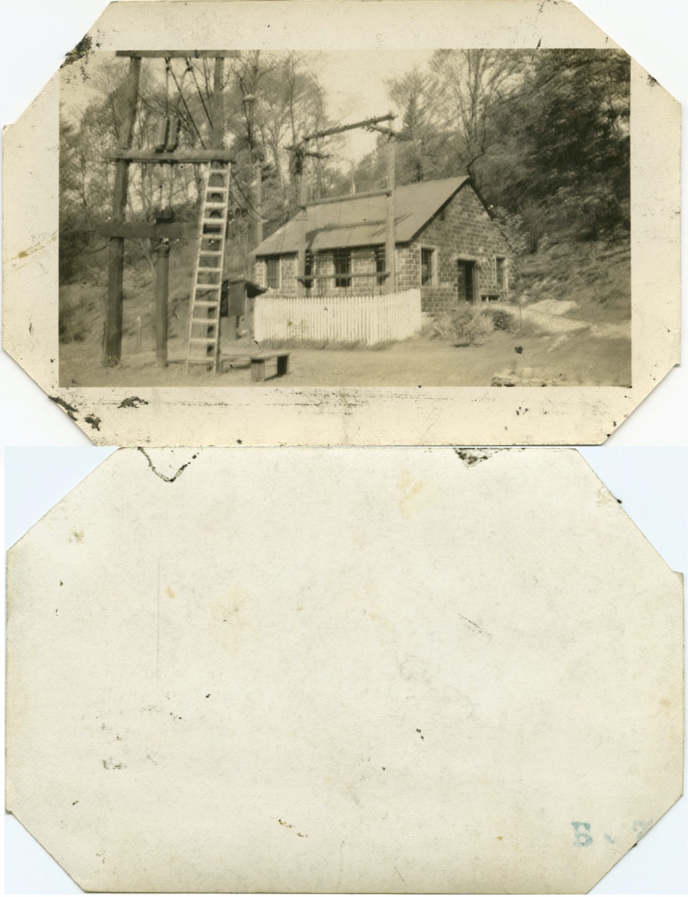 <b>Unknown-Blurry-Building</b><br><i>Unknown-Blurry-Building</i><br><i>Undated</i>