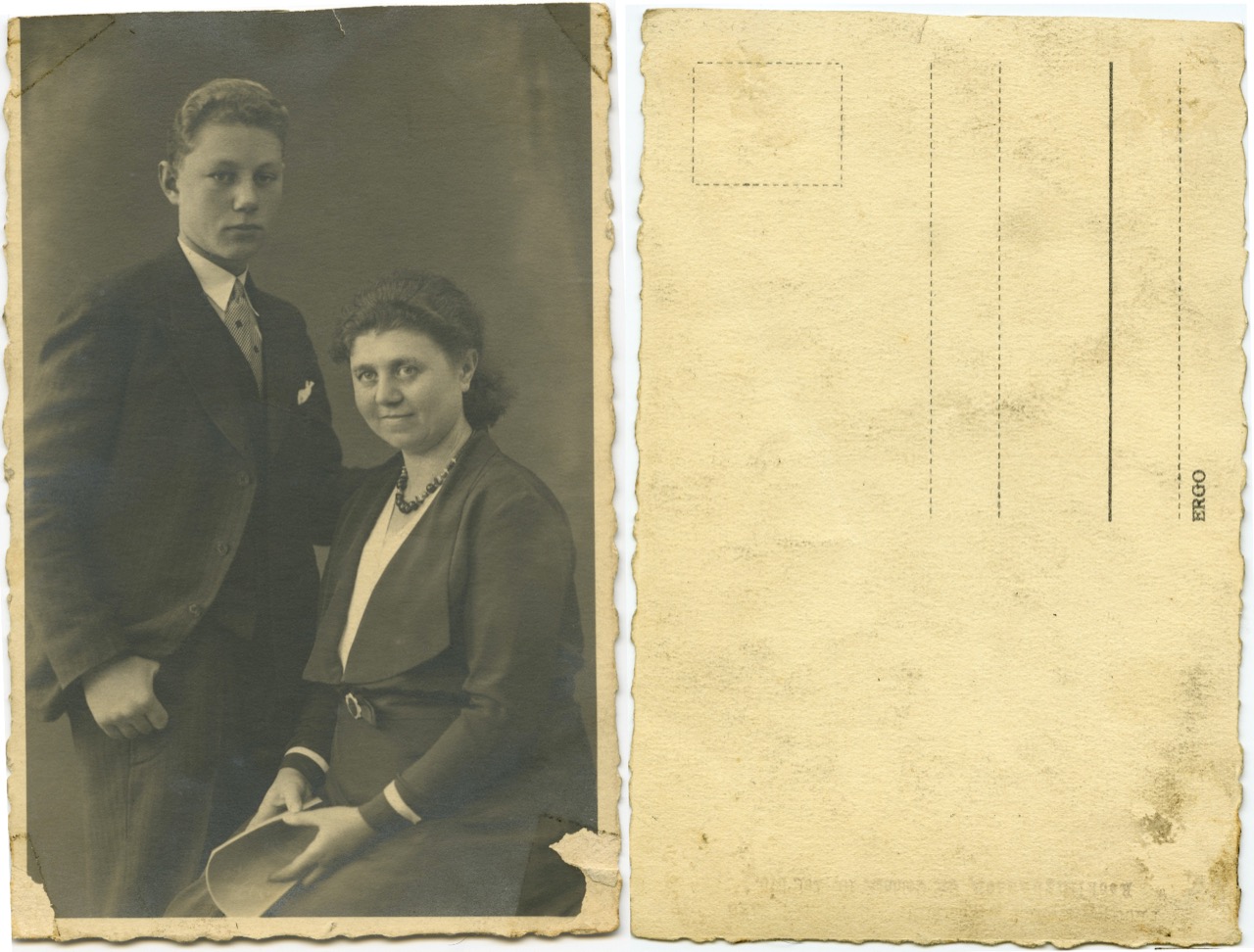 <b>Unknown-Couple-Postcard</b><br><i>Unknown-Couple-Postcard</i><br><i>Undated</i>