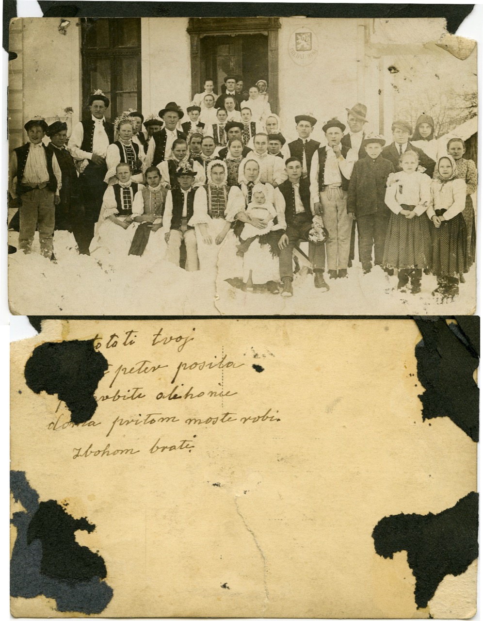 <b>Unknown-Large-Gathering</b><br><i>Predai is Romanian for School (crest on wall)</i><br><i>Undated</i>